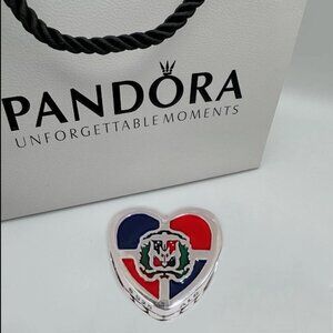 Pandora Dominican Republic Flag Silver Heart Charm Bead with box